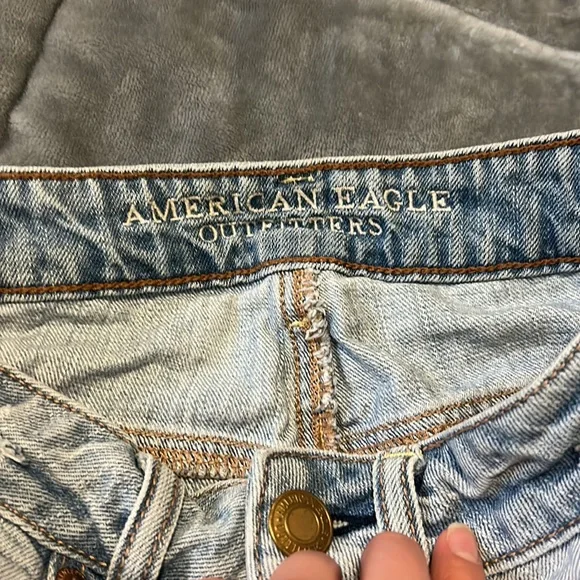 Denim shorts - Picture 3 of 4